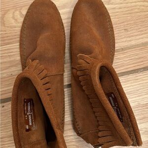 Minnetonka Men's Brown Suede Moccasins